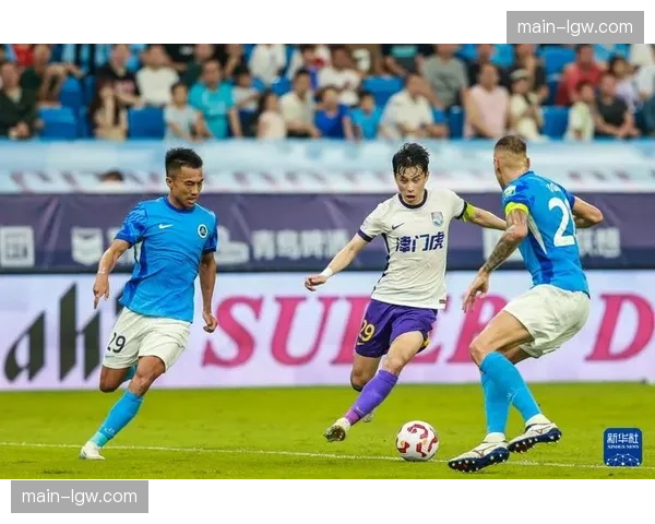 深圳新鹏城青岛西海岸各取一胜 保级球队间直接对话价值六分